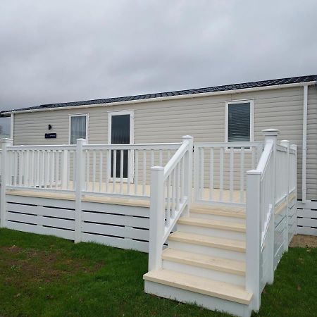 Hoburne Bashley Self-Catering Holiday Home 新米尔顿 外观 照片
