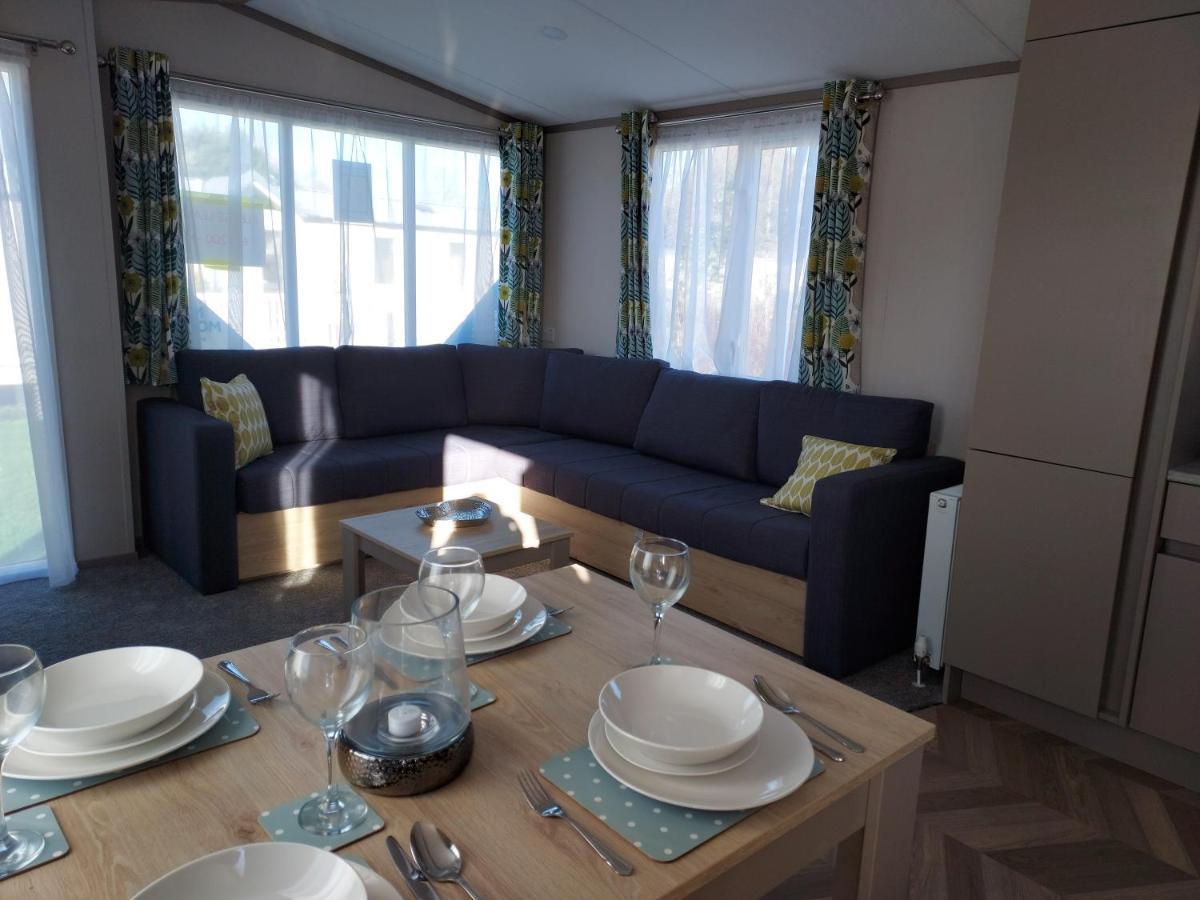 Hoburne Bashley Self-Catering Holiday Home 新米尔顿 外观 照片